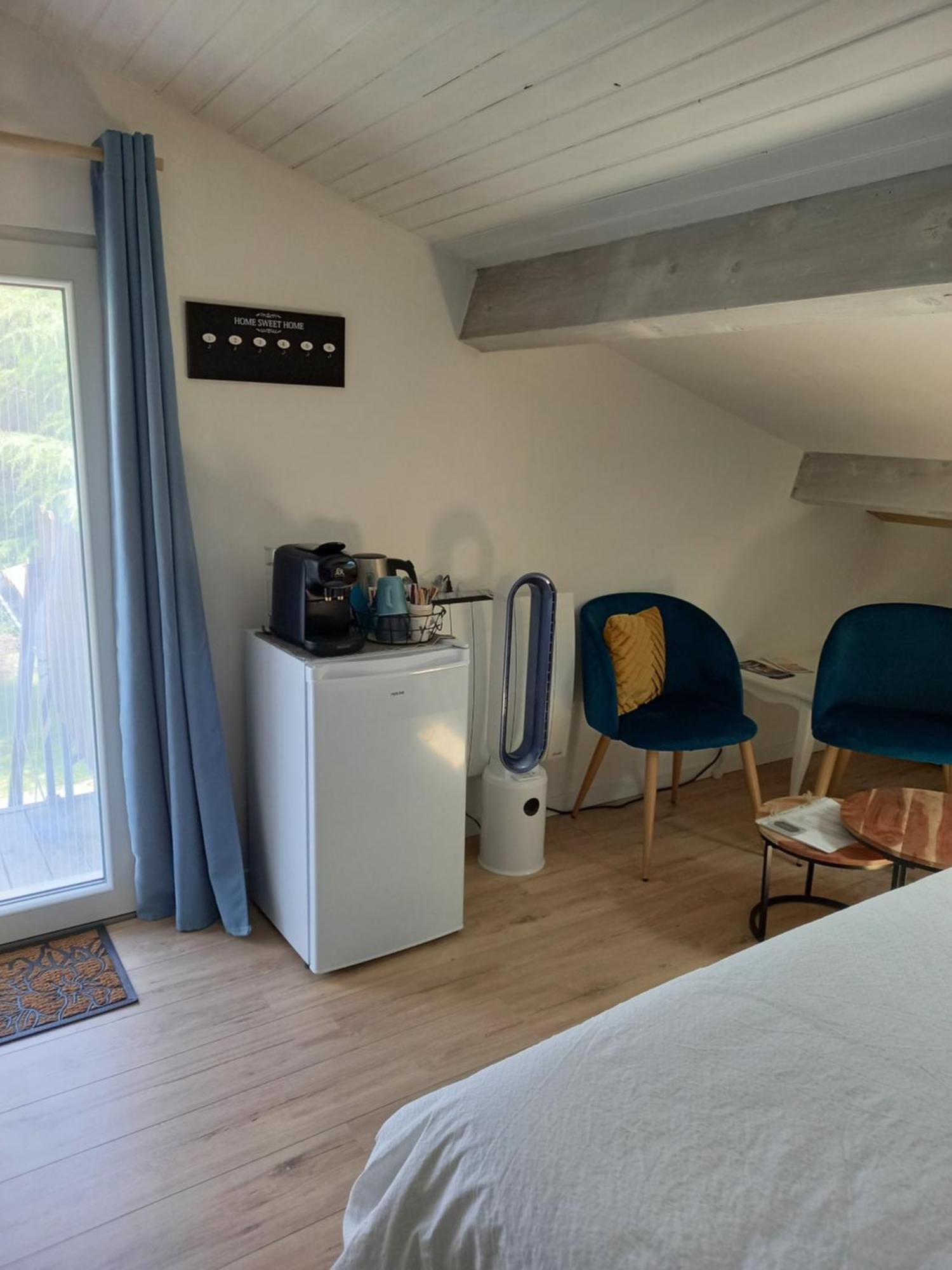 Ty'Chateau Carignan De Bordeaux B&B Екстериор снимка